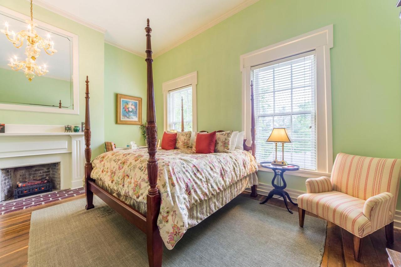 باردستاون Bourbon Manor Bed & Breakfast Inn المظهر الخارجي الصورة