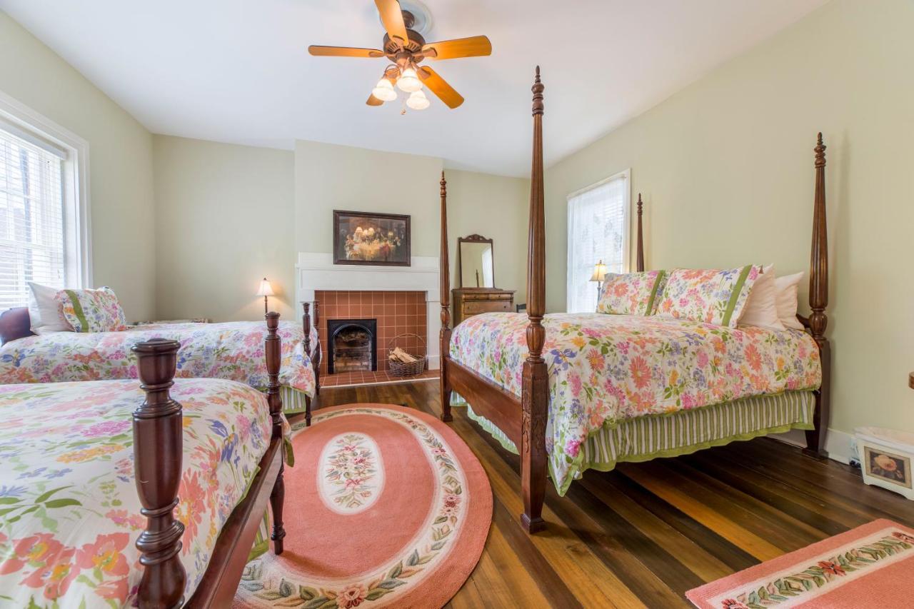 باردستاون Bourbon Manor Bed & Breakfast Inn المظهر الخارجي الصورة