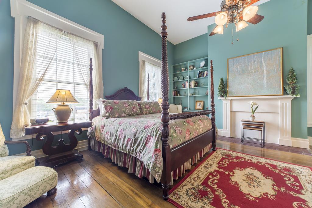 باردستاون Bourbon Manor Bed & Breakfast Inn المظهر الخارجي الصورة